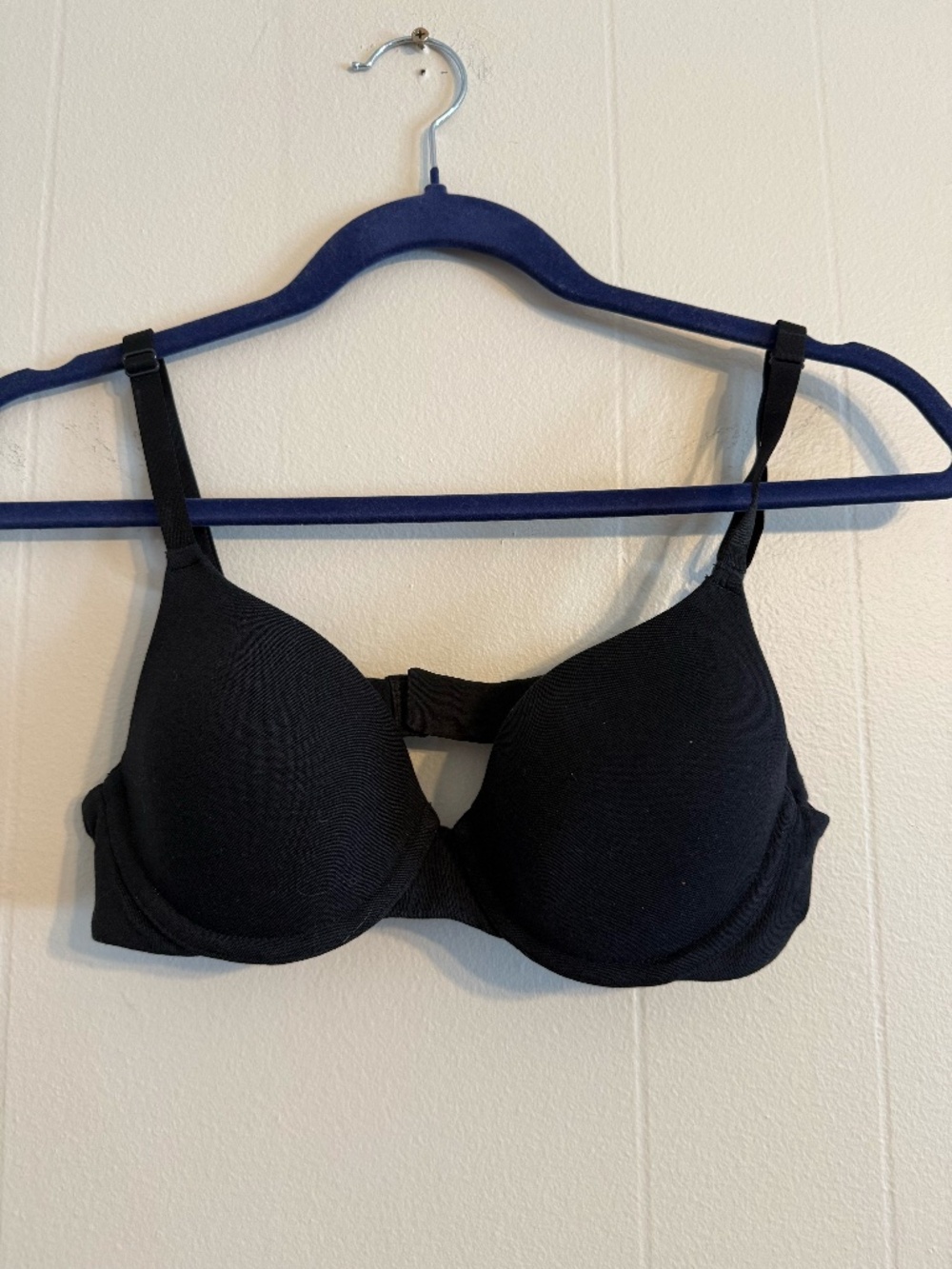 NWOT, 2 pack, Bra 32B, Underwire Demi Cup, Grey and Black, Amazon Essentials